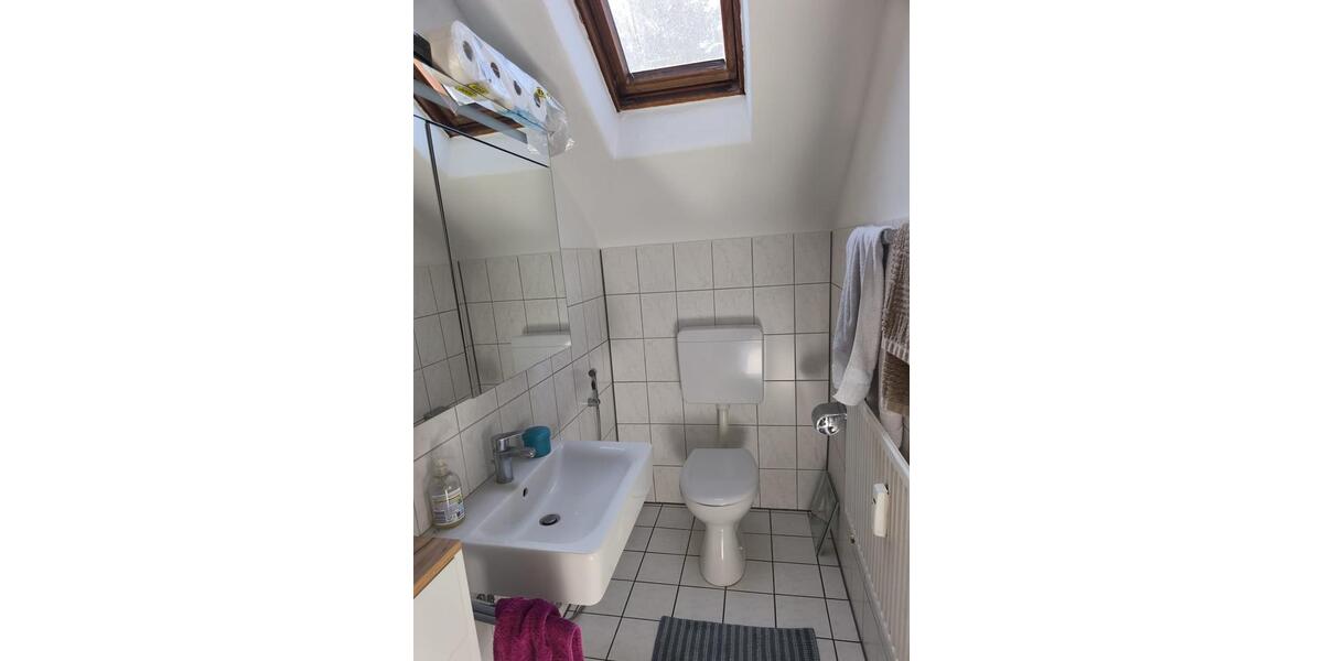 Dachgeschoßwohnung Kerpen Balkhausen - 3 Zimmer, 65 m&sup2;, 850&euro; | Angebot:26518377