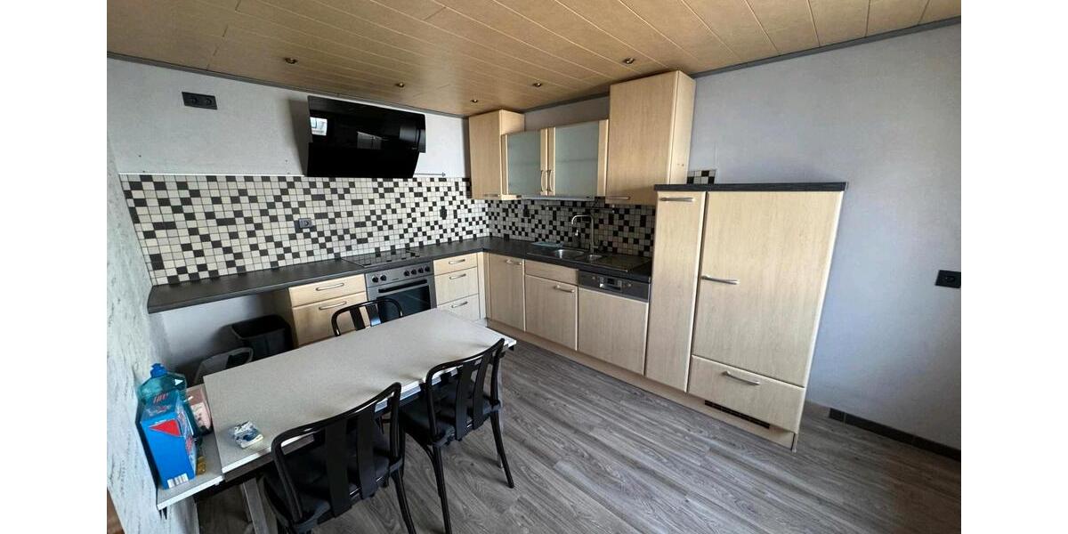 Einfamilienhaus Niederzier - 6 Zimmer, 178 m&sup2;, 300.000&euro; | Angebot:25854677