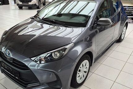 Toyota Yaris 91.000 km 17.450 &euro; Kall 53925