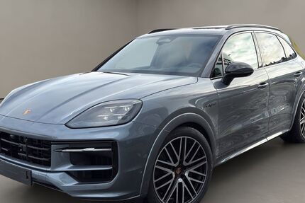 Porsche Cayenne 8.000 km 121.900 &euro; Aachen 52068