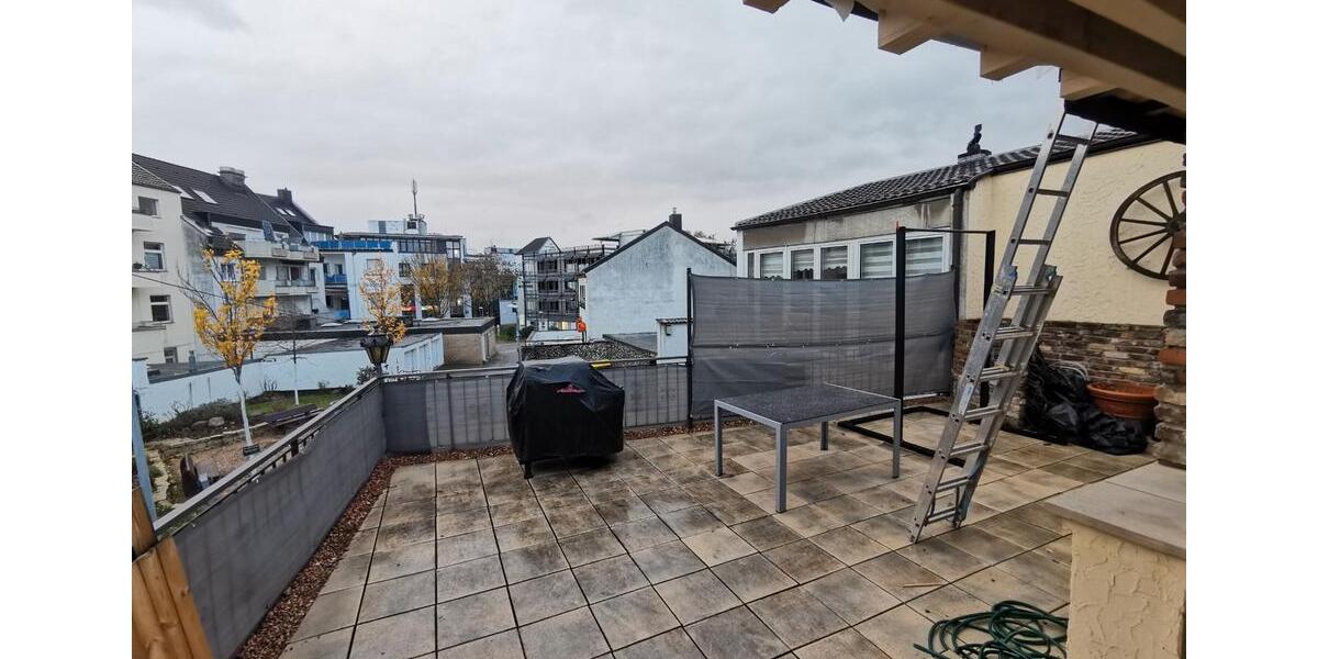 Etagenwohnung Euskirchen - 1.5 Zimmer, 65 m&sup2;, 610&euro; | Angebot:26613527