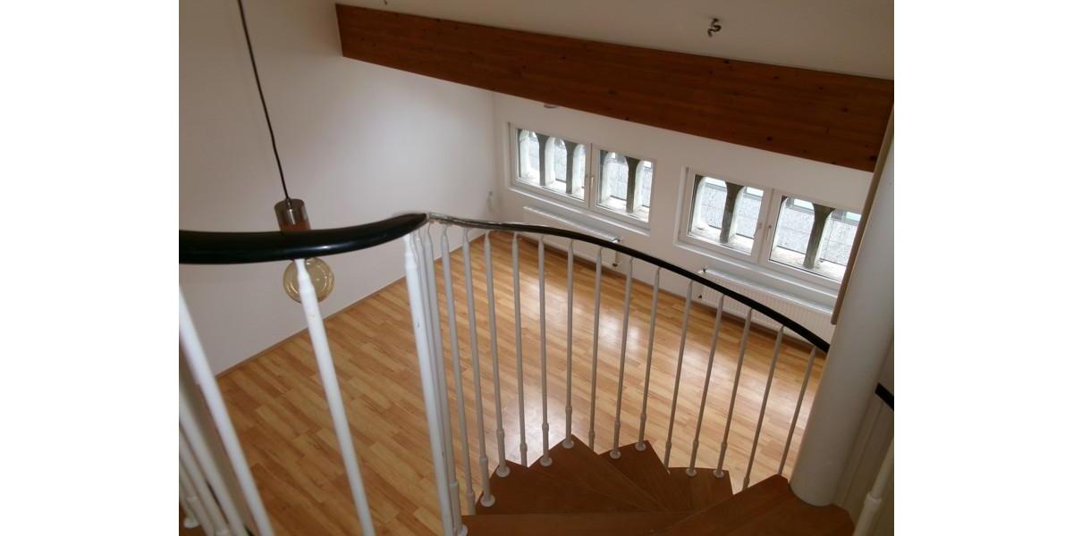 Etagenwohnung Aachen Aachen-Mitte - 2 Zimmer, 92 m&sup2;, 909&euro; | Angebot:24635078