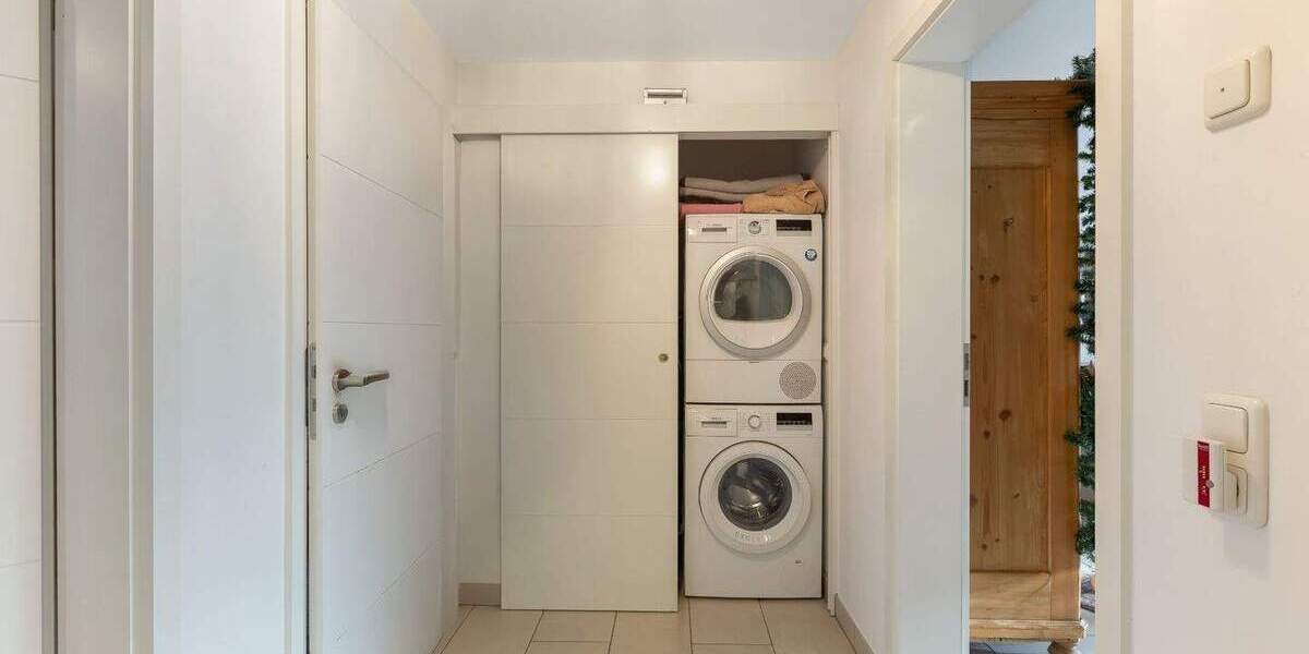 Etagenwohnung Erftstadt Lechenich - 3 Zimmer, 107 m&sup2;, 395.000&euro; | Angebot:25985343