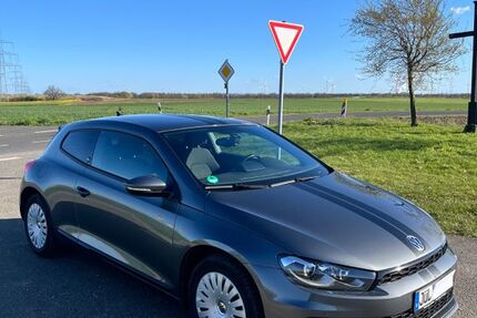 VW Scirocco 91.500 km 16.100 &euro; Jülich 52428