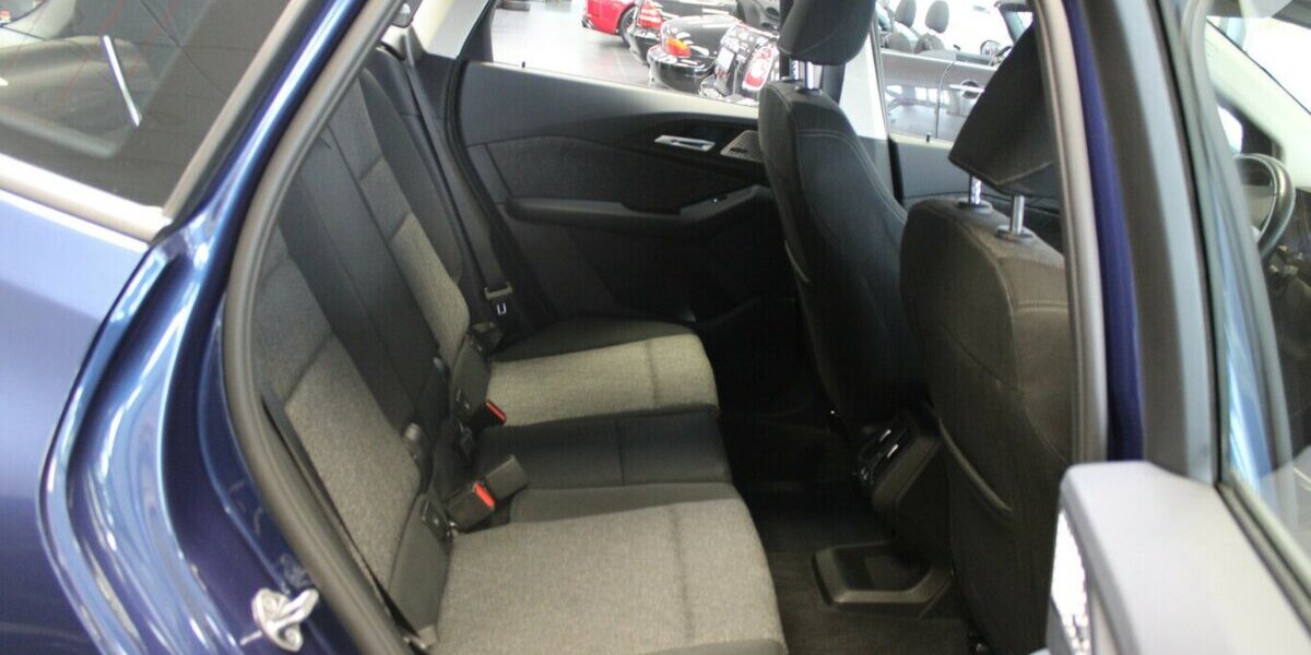 BMW 218 Active Tourer Aut. 89.998 km 21.980 &euro; Euskirchen 53881