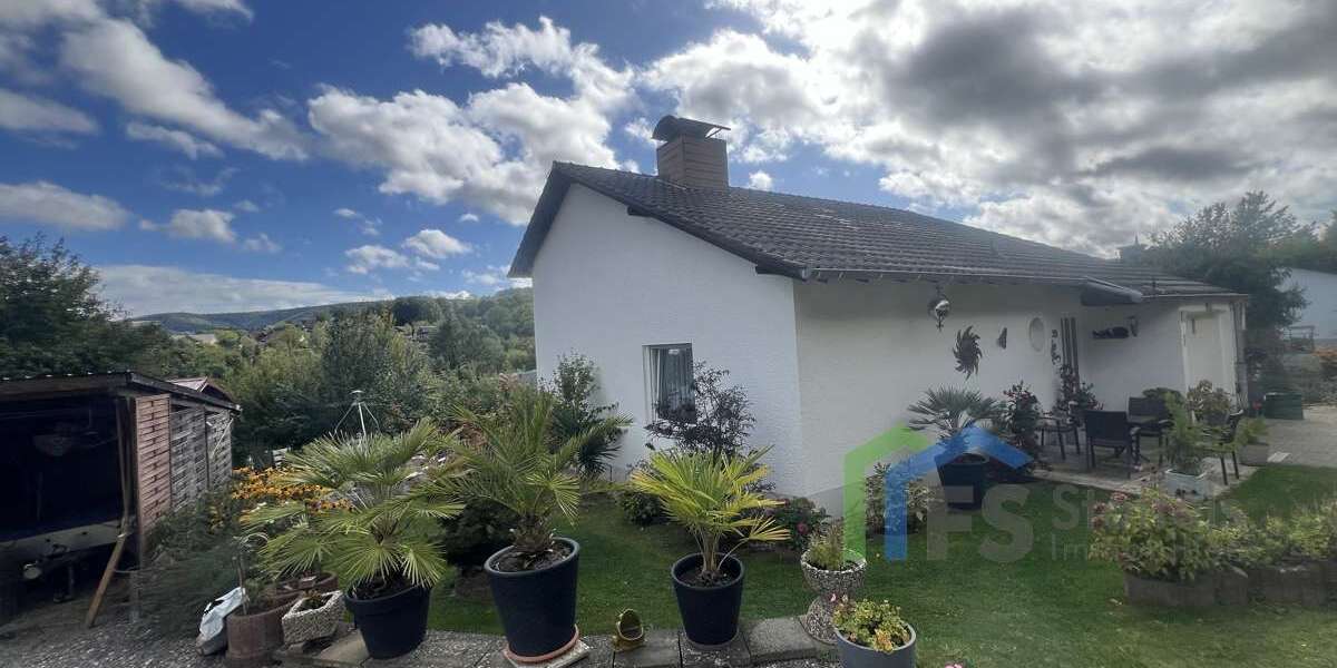 Einfamilienhaus Heimbach - 3 Zimmer, 80 m&sup2;, 195.000&euro; | Angebot:27107802