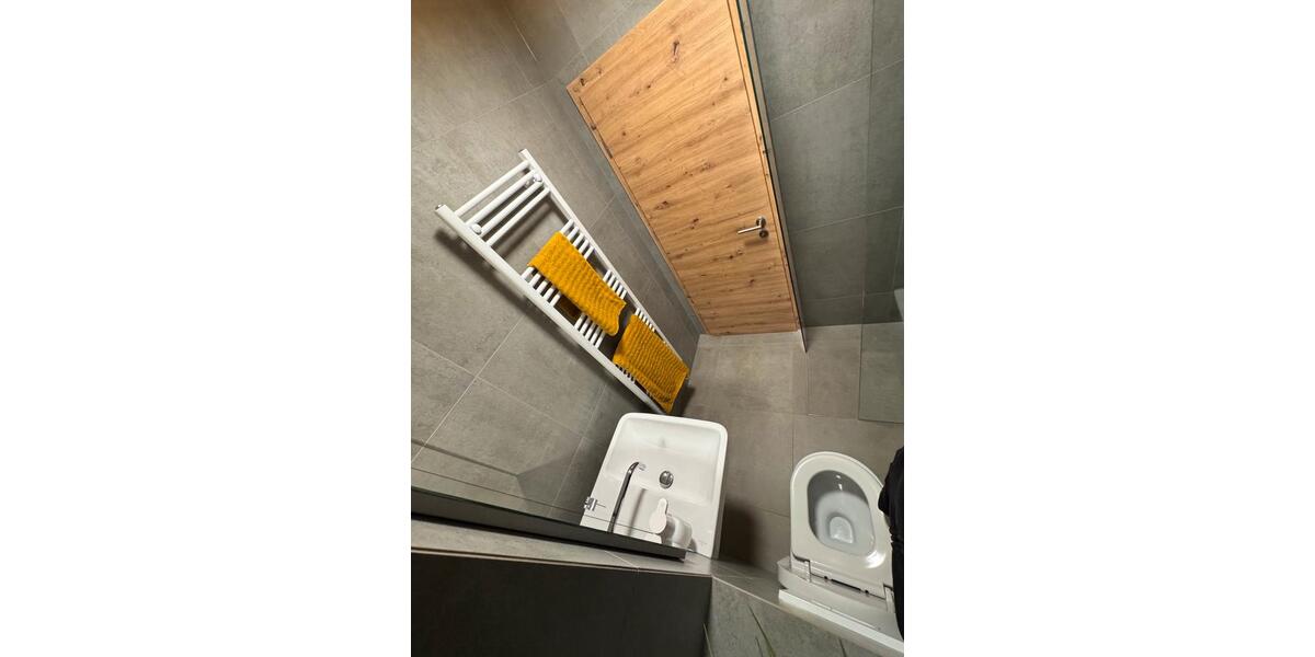 Dachgeschoßwohnung Eschweiler - 2 Zimmer, 45 m&sup2;, 1.300&euro; | Angebot:25173090