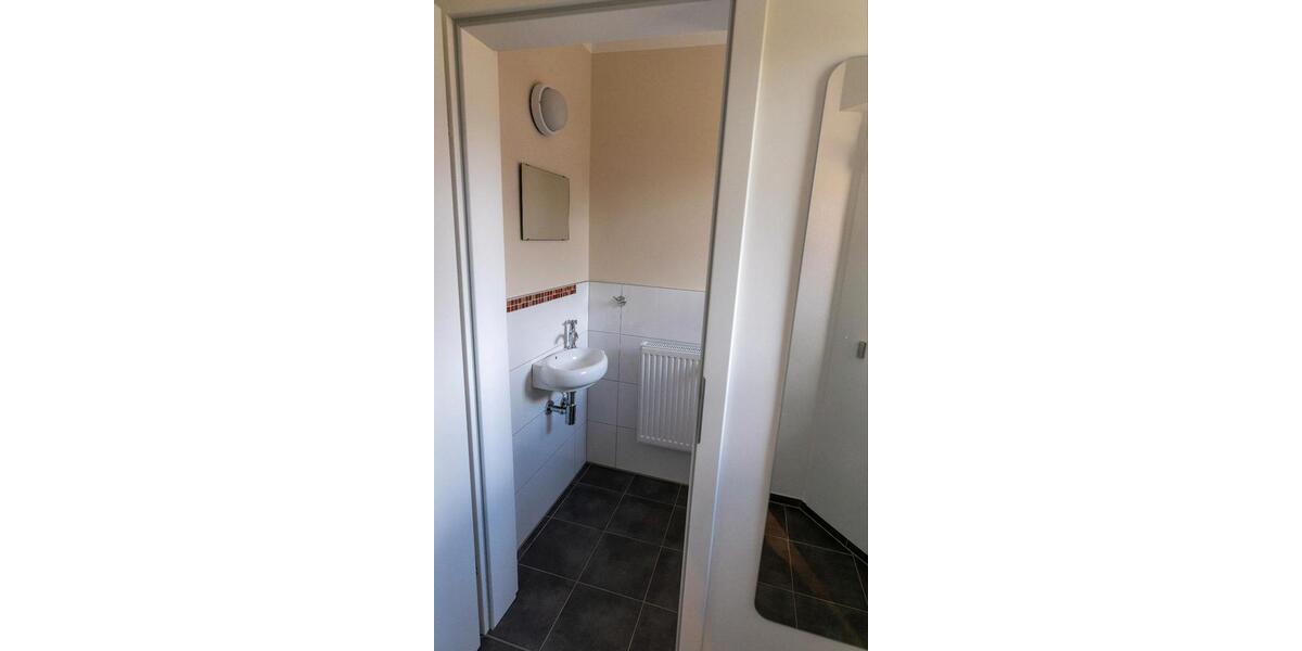 Etagenwohnung Simmerath - 5 Zimmer, 145 m&sup2;, 1.400&euro; | Angebot:25944930