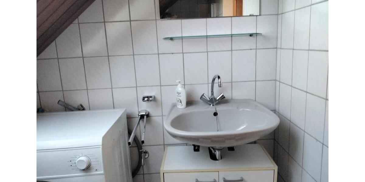 Dachgeschoßwohnung Aldenhoven - 1 Zimmer, 35 m&sup2;, 250&euro; | Angebot:26635284