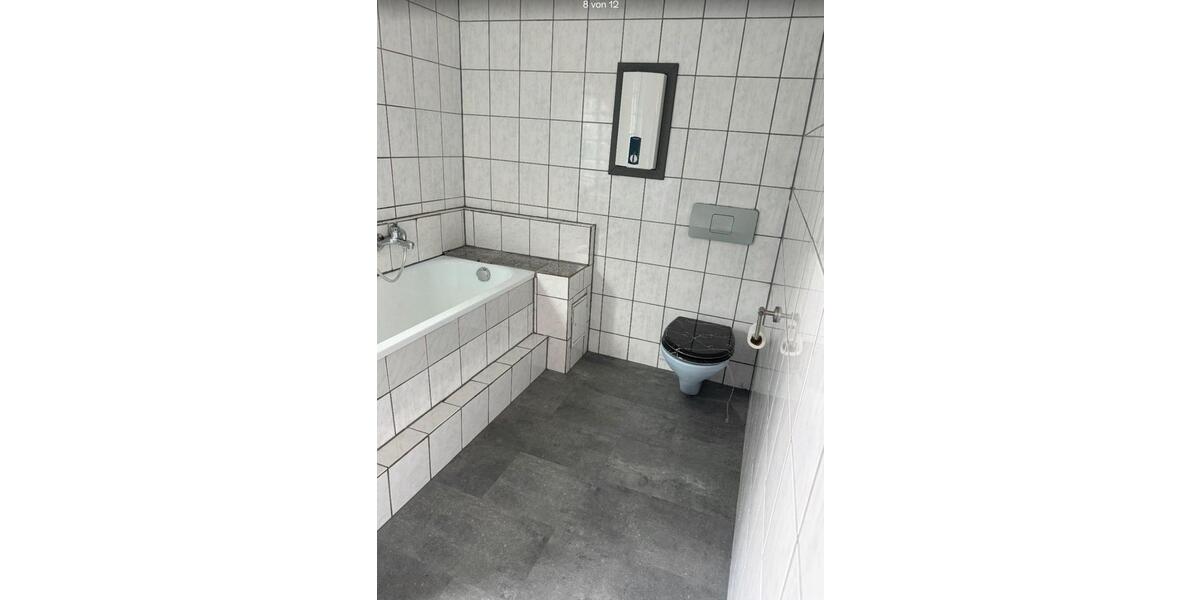 Dachgeschoßwohnung Herzogenrath - 3 Zimmer, 75 m&sup2;, 525&euro; | Angebot:25978324