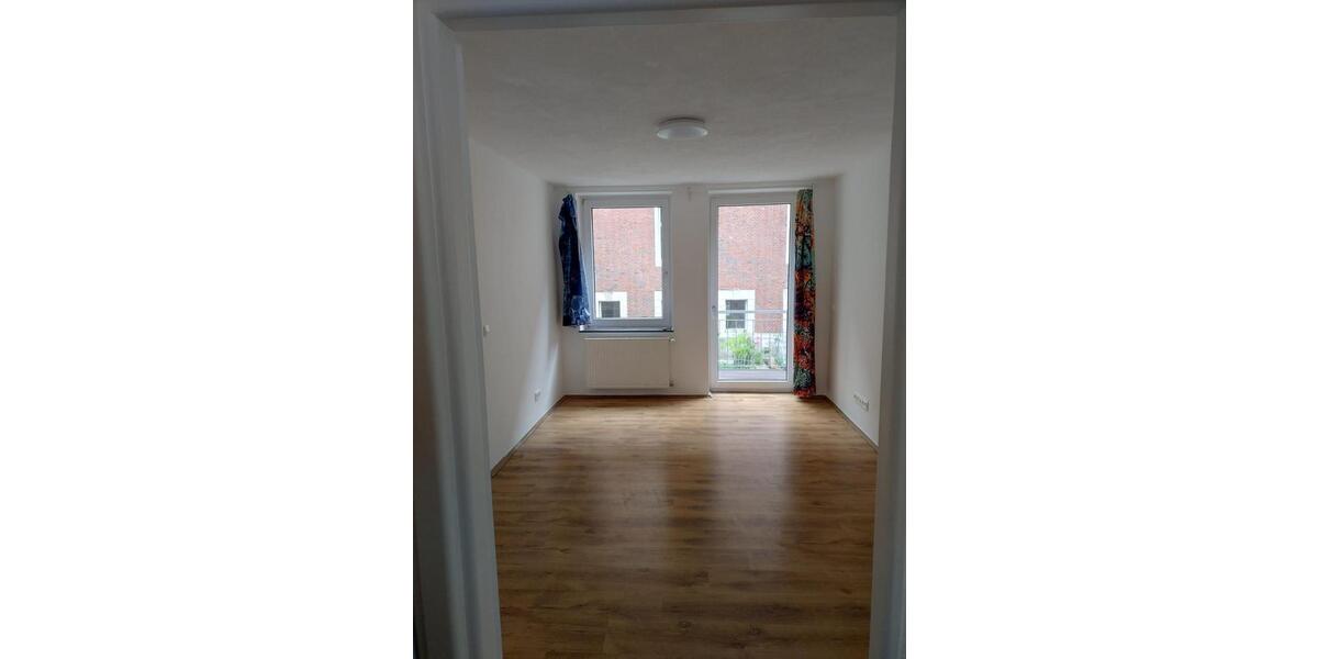 Etagenwohnung Aachen Aachen-Mitte - 2 Zimmer, 75 m&sup2;, 750&euro; | Angebot:25325574