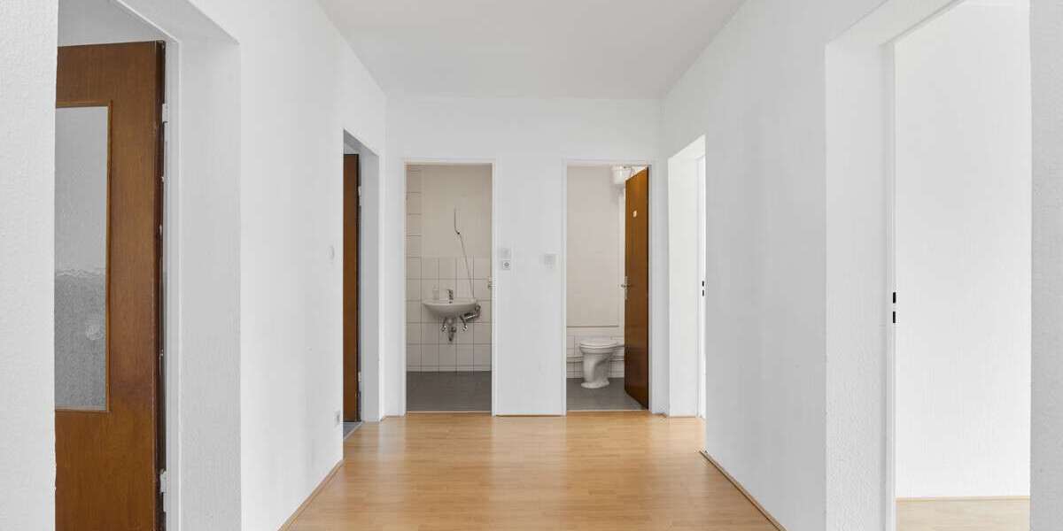 Etagenwohnung Aachen Aachen-Mitte - 3 Zimmer, 80 m&sup2;, 255.000&euro; | Angebot:26814278