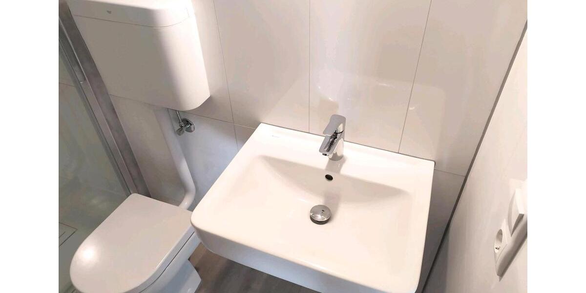 Dachgeschoßwohnung Stolberg (Rhld.) Büsbach - 3 Zimmer, 65 m&sup2;, 159.000&euro; | Angebot:25953498