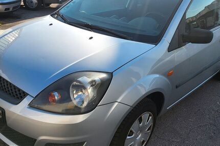 Ford Fiesta 137.000 km 2.222 &euro; kall 53925