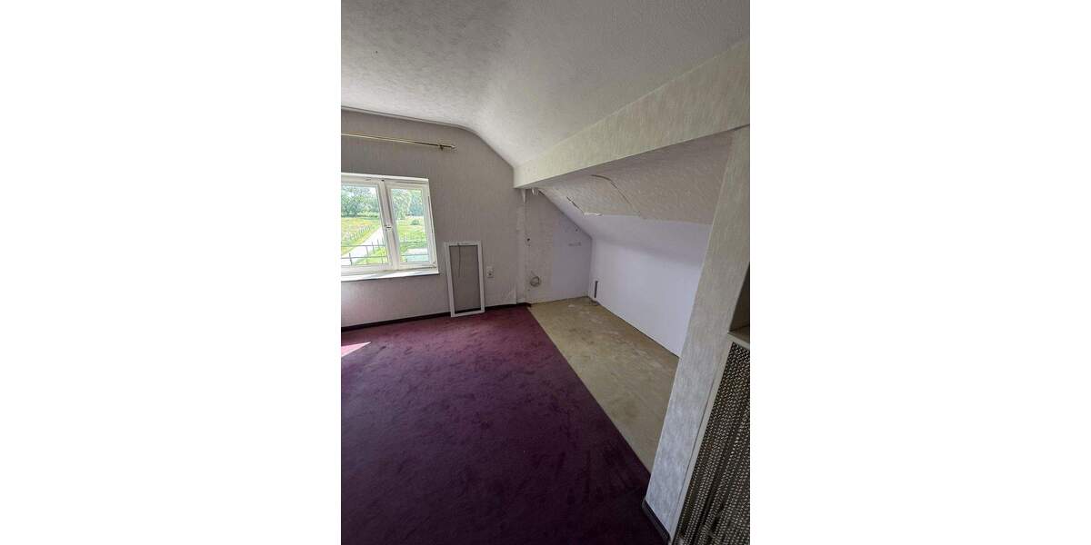 Einfamilienhaus Würselen - 7 Zimmer, 143 m&sup2;, 479.000&euro; | Angebot:25731511