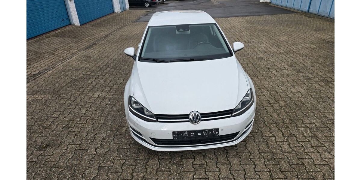 VW Golf 269.000 km 6.999 &euro; Aachen 52068
