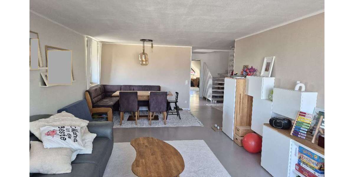 Etagenwohnung Aachen Brand - 4 Zimmer, 107 m&sup2;, 1.300&euro; | Angebot:26810800