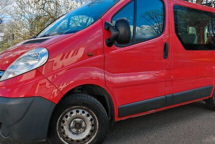 Opel Vivaro 170.000 km 6.499 &euro; Inden 52459