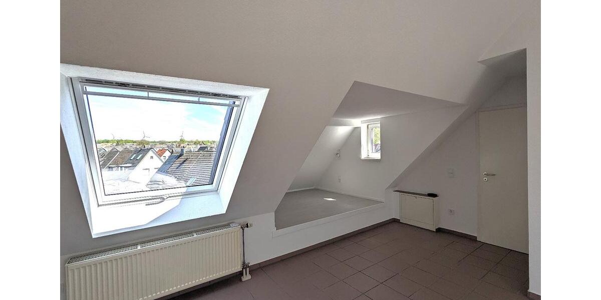 Dachgeschoßwohnung Kerpen Balkhausen - 1 Zimmer, 37 m&sup2;, 614&euro; | Angebot:26546074