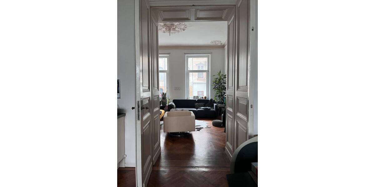 Hochparterre Aachen Aachen-Mitte - 2 Zimmer, 65 m&sup2;, 1.260&euro; | Angebot:26414722