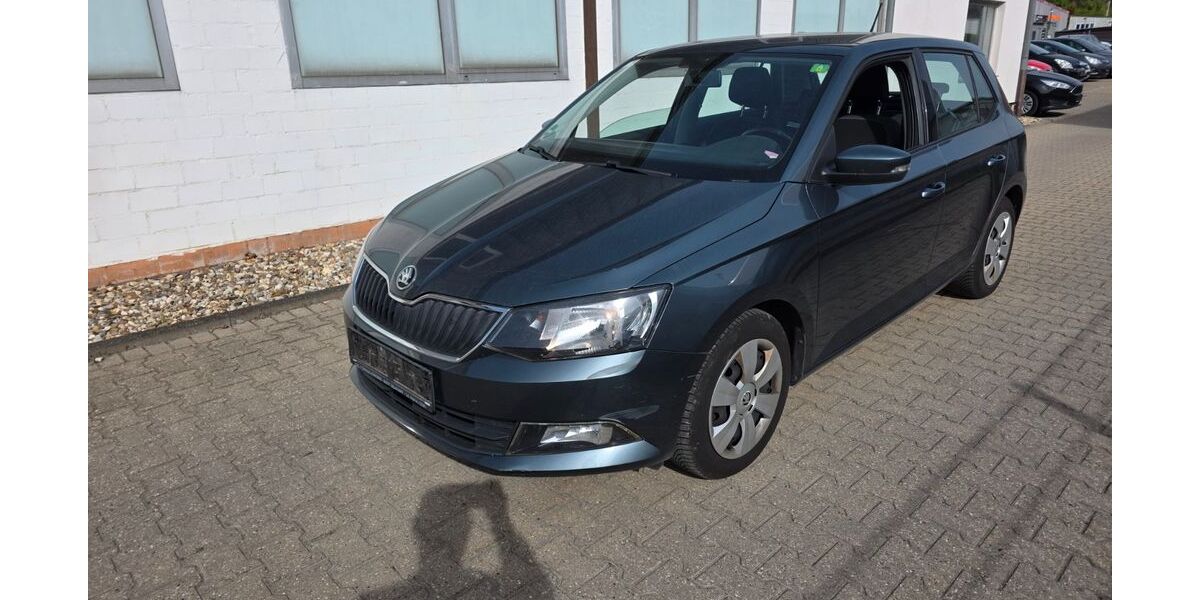 Skoda Fabia 245.000 km 3.490 &euro; Eschweiler 52249
