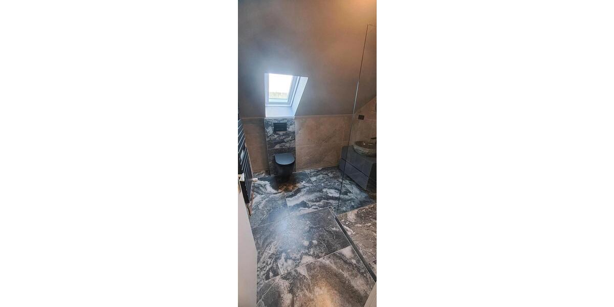 Dachgeschoßwohnung Bedburg - 2 Zimmer, 45 m&sup2;, 600&euro; | Angebot:26554328