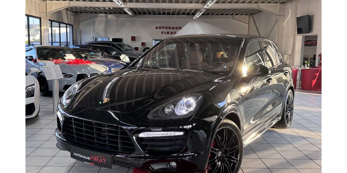 Porsche Cayenne 143.657 km 28.349 &euro; Erftstadt / Köln 50374