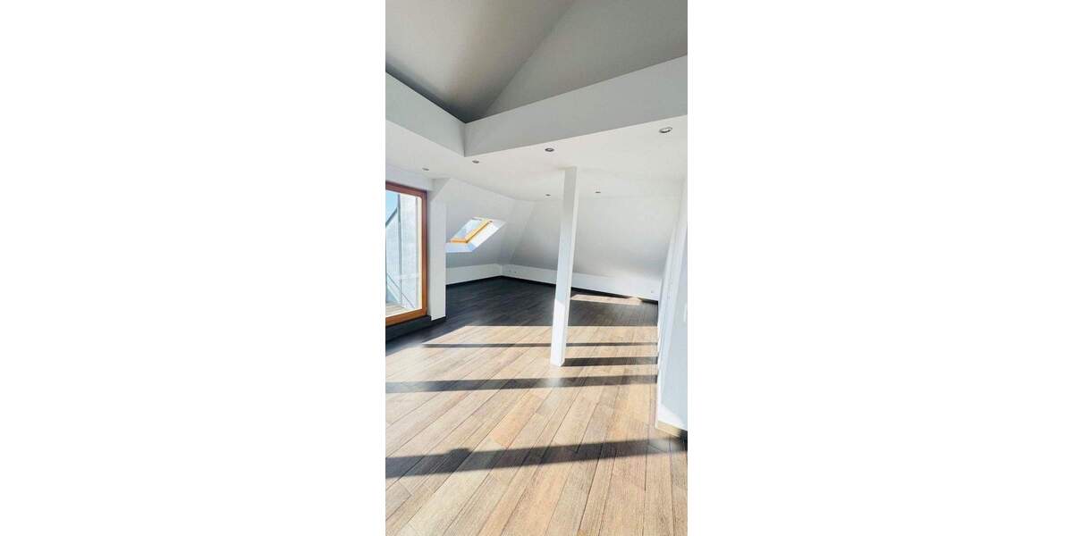 Etagenwohnung Euskirchen Innenstadt - 4 Zimmer, 134 m&sup2;, 429.000&euro; | Angebot:25773763