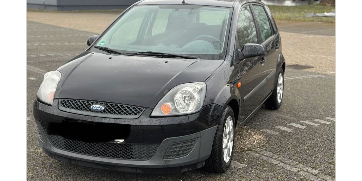 Ford Fiesta 60.000 km 2.490 &euro; Aachen 52068
