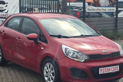 Kia Rio 206.000 km 2.999 &euro; Düren 52353
