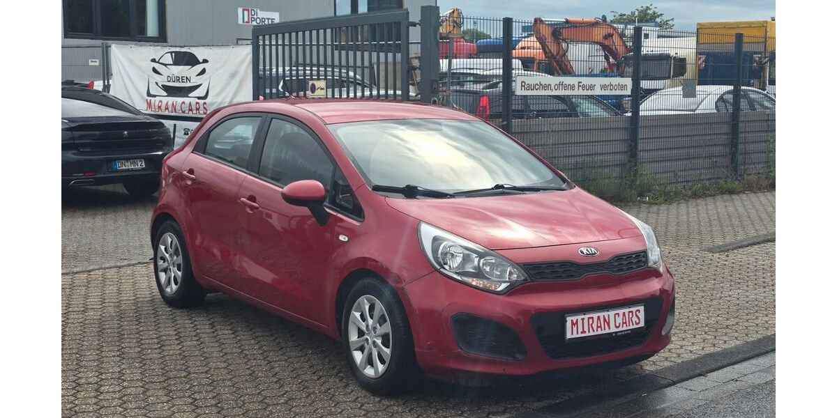 Kia Rio 206.000 km 2.999 &euro; Düren 52353