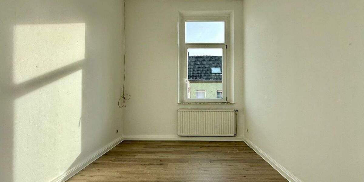Etagenwohnung Linnich - 3 Zimmer, 81 m&sup2;, 700&euro; | Angebot:25800322