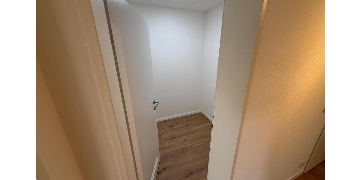 Dachgeschoßwohnung Herzogenrath - 2 Zimmer, 58 m&sup2;, 560&euro; | Angebot:25972371