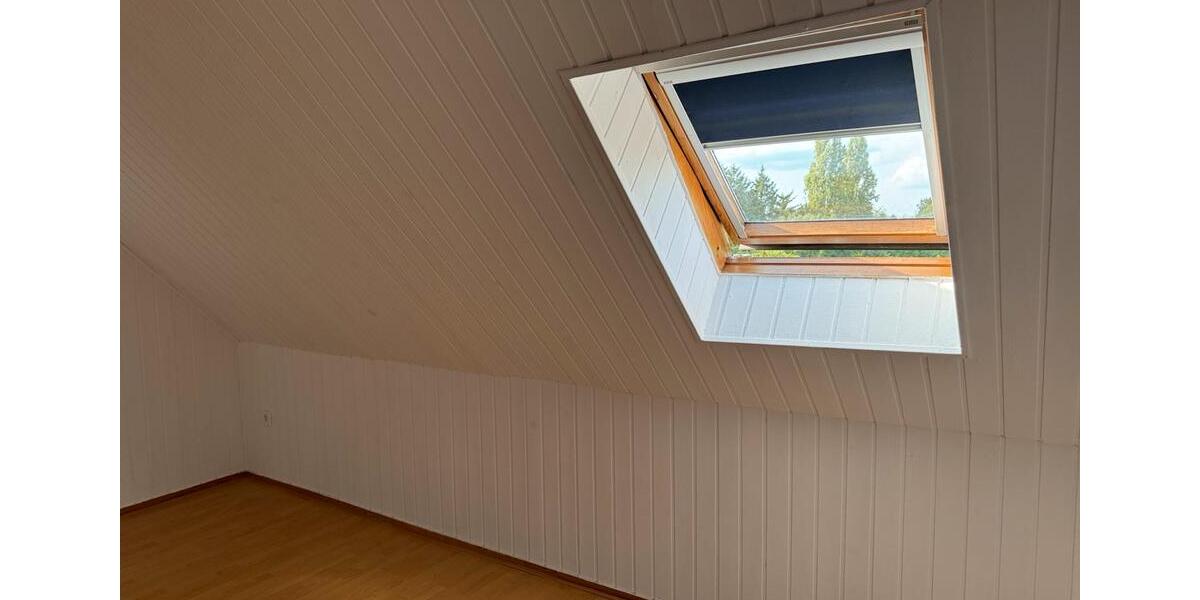 Dachgeschoßwohnung Aachen Aachen-Mitte - 3 Zimmer, 75 m&sup2;, 525&euro; | Angebot:25976808