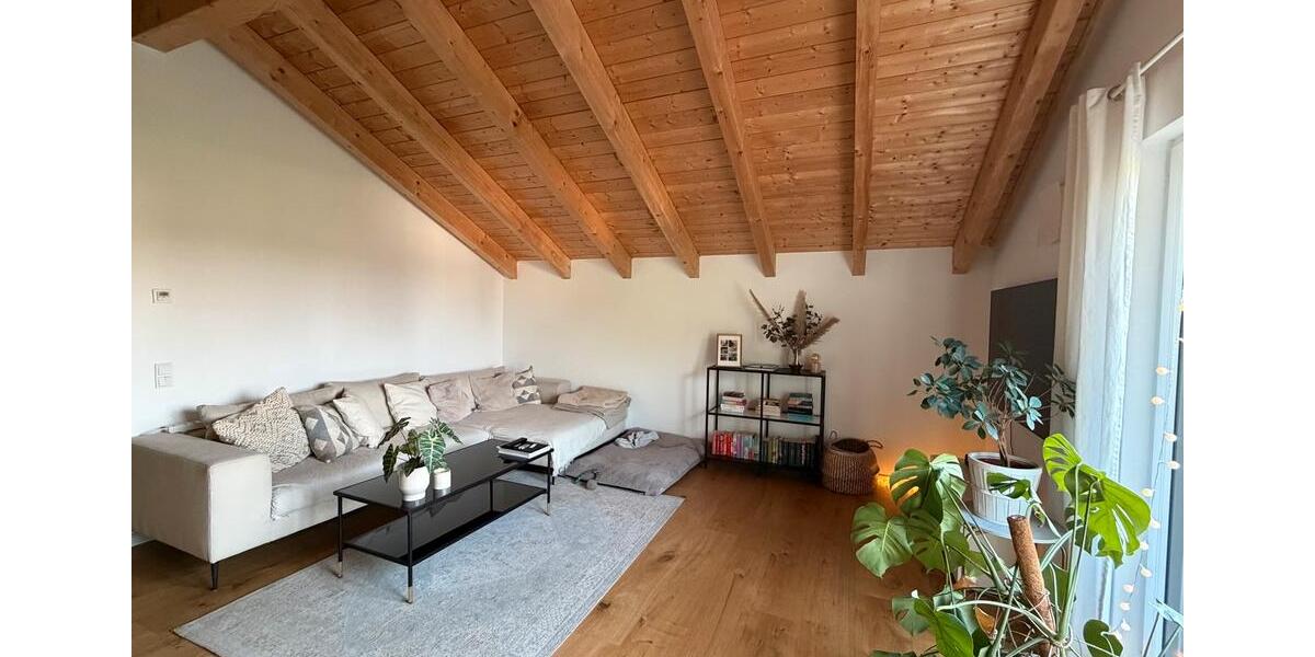 Dachgeschoßwohnung Bedburg - 5 Zimmer, 125 m&sup2;, 2.000&euro; | Angebot:26506474