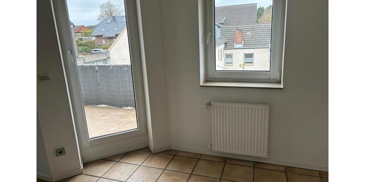 Dachgeschoßwohnung Stolberg (Rheinland) - 4 Zimmer, 116 m&sup2;, 299.000&euro; | Angebot:26351307