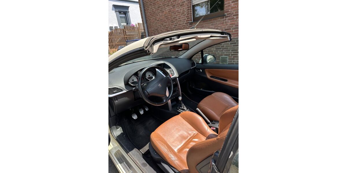 Peugeot 207 202.000 km 2.550 &euro; Würselen 52146