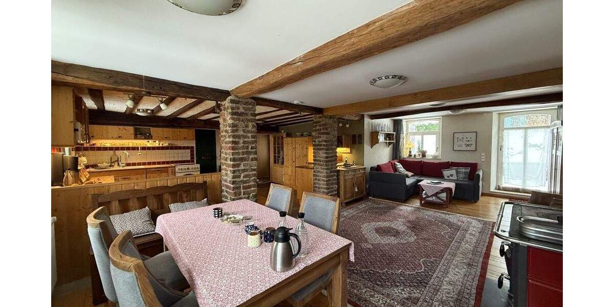 Mehrfamilienhaus, Wohnhaus Aachen / Hahn Hahn - 8 Zimmer, 328 m&sup2;, 890.000&euro; | Angebot:25801606