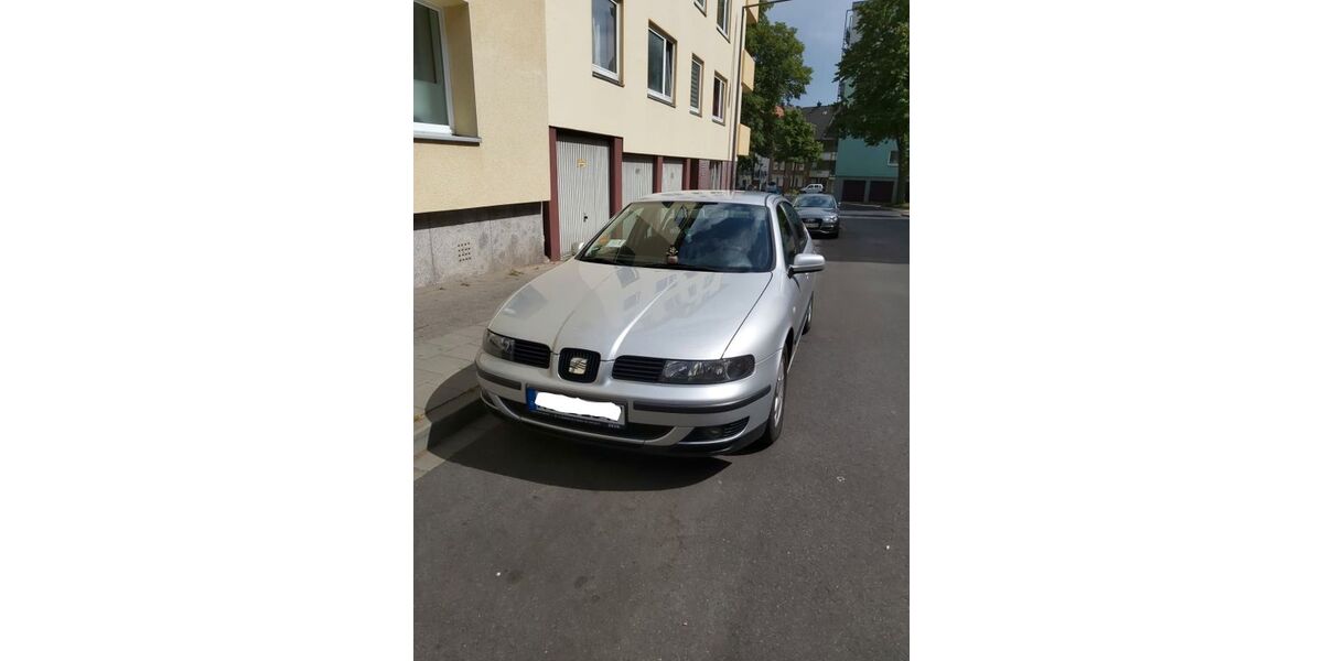 Seat Leon 272.000 km 1.200 &euro; Aachen 52070