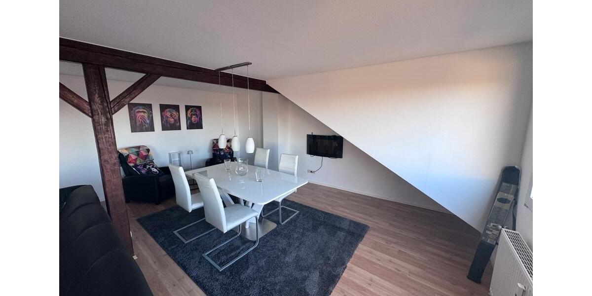 Dachgeschoßwohnung Herzogenrath - 3 Zimmer, 100 m&sup2;, 1.250&euro; | Angebot:26579692