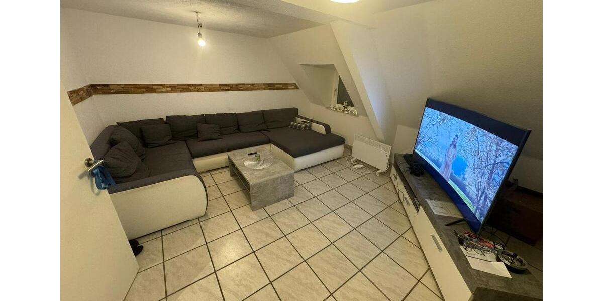 Dachgeschoßwohnung Aachen Aachen-Mitte - 6 Zimmer, 146 m&sup2;, 249.000&euro; | Angebot:25854088