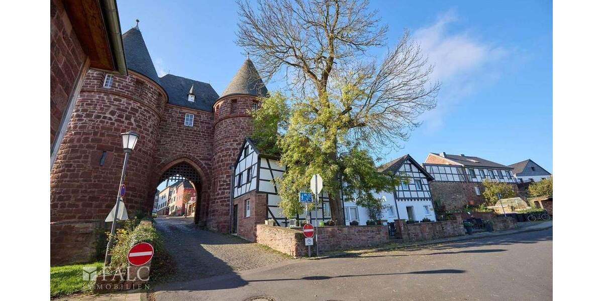 Mehrfamilienhaus, Wohnhaus Nideggen - 8 Zimmer, 180 m&sup2;, 499.000&euro; | Angebot:25864187