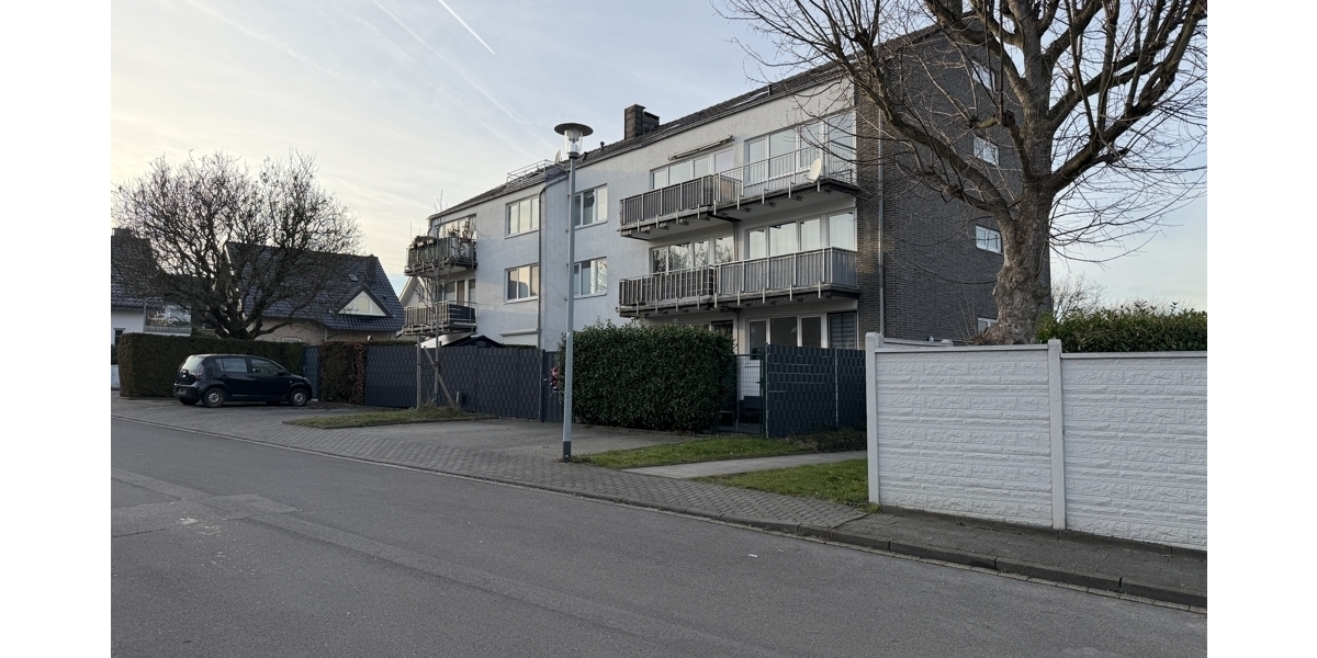 JÄSCHKE - Elegante Eigentumswohnung mit Loggia in Eschweiler-Kinzweiler - Dachgeschoßwohnung Eschweiler / Kinzweiler Kinzweiler | Angebot:19607858