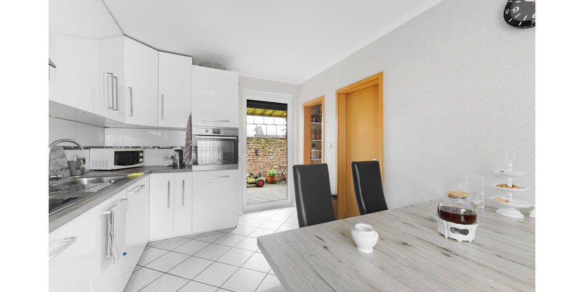 Kohlscheid - Wohnqualität trifft Investment. Großzügiges Einfamilienhaus in beliebter Lage - Einfamilienhaus Herzogenrath / Klinkheide Klinkheide | Angebot:26933141