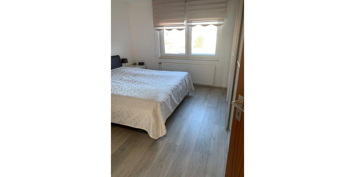 Etagenwohnung Düren Distelrath - 3 Zimmer, 100 m&sup2;, 1.400&euro; | Angebot:24874866