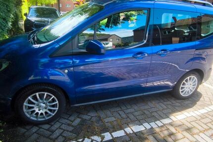 Ford Tourneo Courier 65.000 km 8.400 &euro; Eschweiler 52249