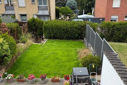 Haus Herzogenrath - 4 Zimmer, 120 m&sup2;, 2.500&euro; | Angebot:25140315