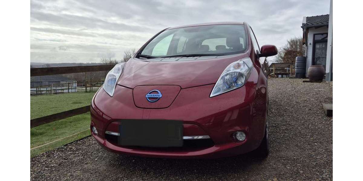 Nissan Leaf 74.383 km 5.900 &euro; Simmerath 52152