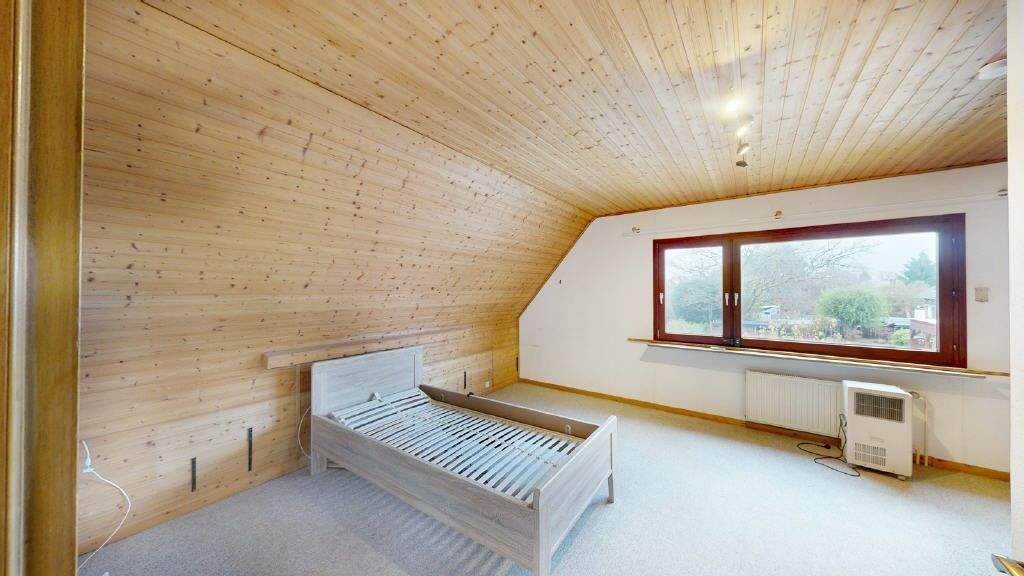 Einfamilienhaus Erftstadt Lechenich - 5 Zimmer, 140 m&sup2;, 299.000&euro; | Angebot:25744810