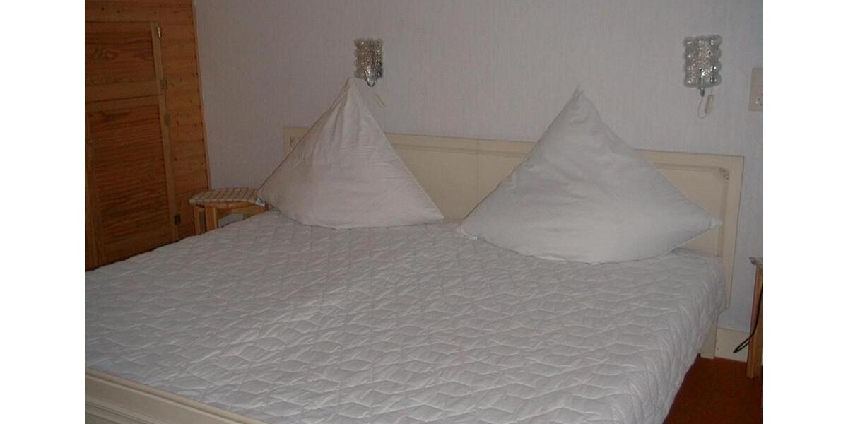 Reihenhaus Stolberg (Rheinland) - 5 Zimmer, 80 m&sup2;, 250.000&euro; | Angebot:24506458